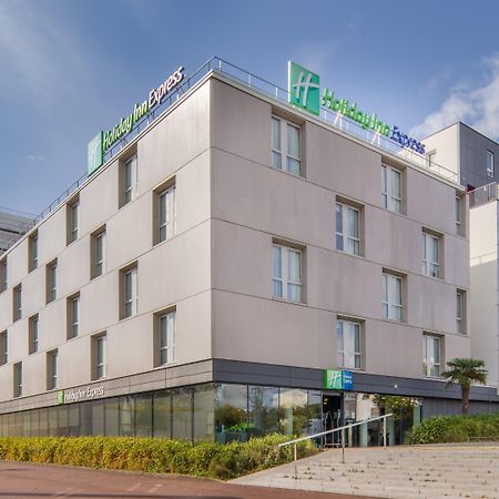Holiday Inn Express Saint-Nazaire By Ihg Bagian luar foto
