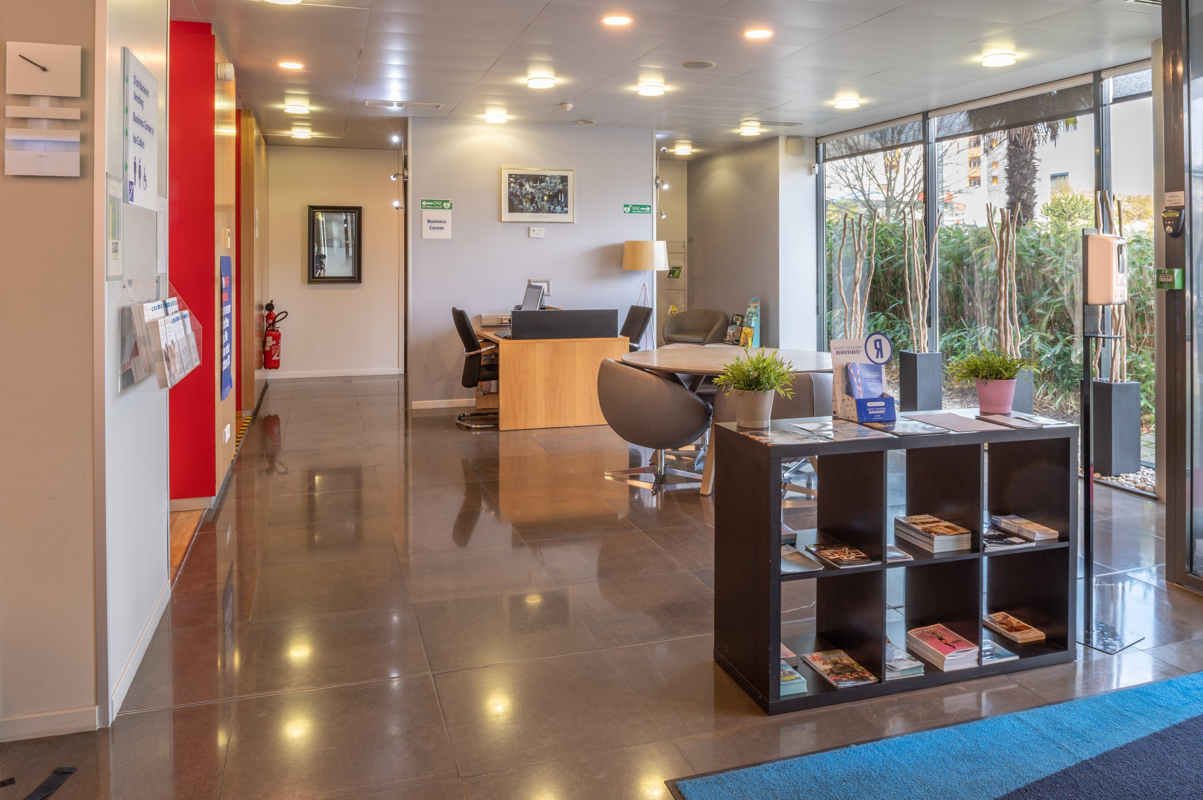 Holiday Inn Express Saint-Nazaire By Ihg Bagian luar foto