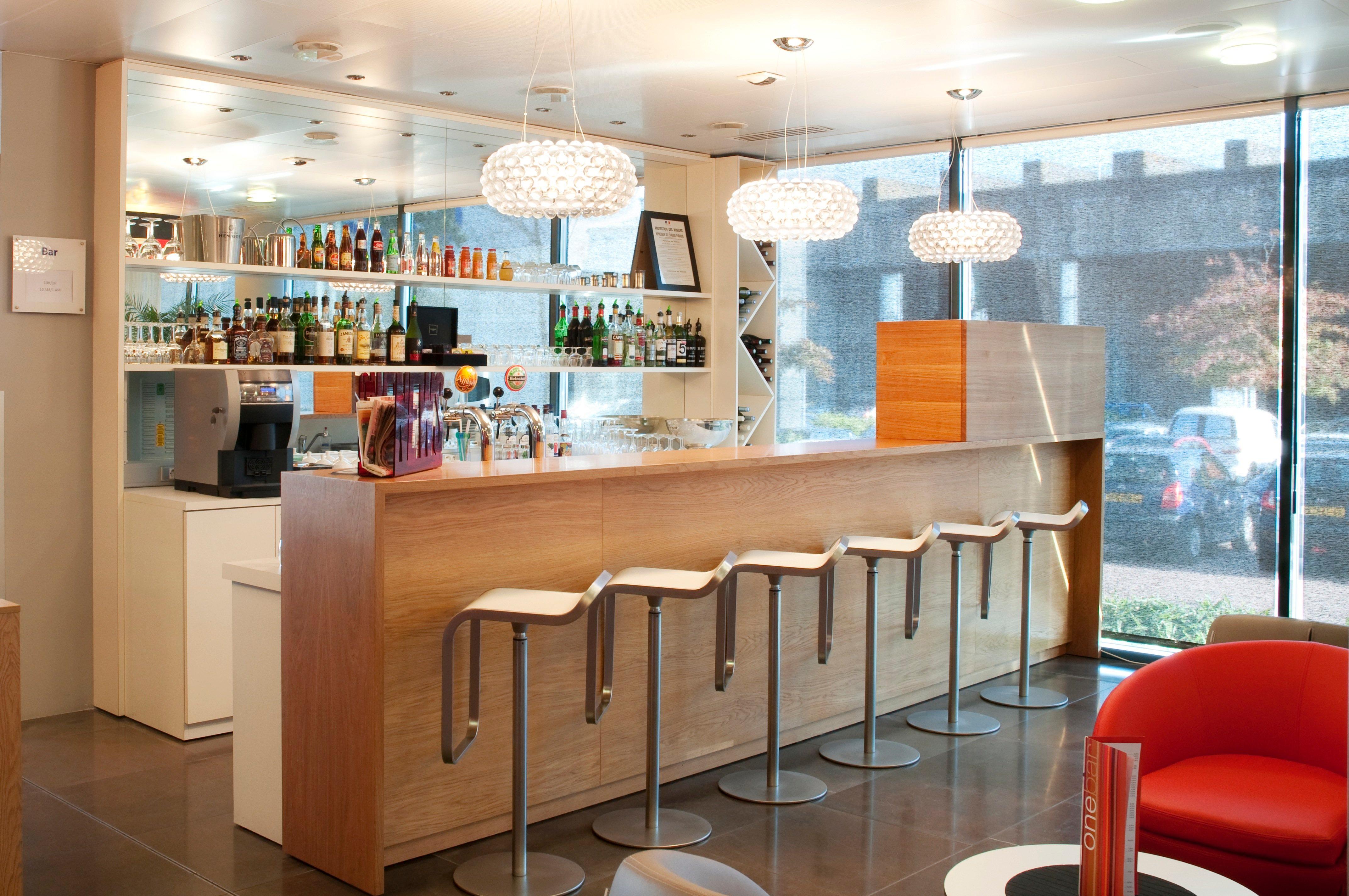 Holiday Inn Express Saint-Nazaire By Ihg Restoran foto