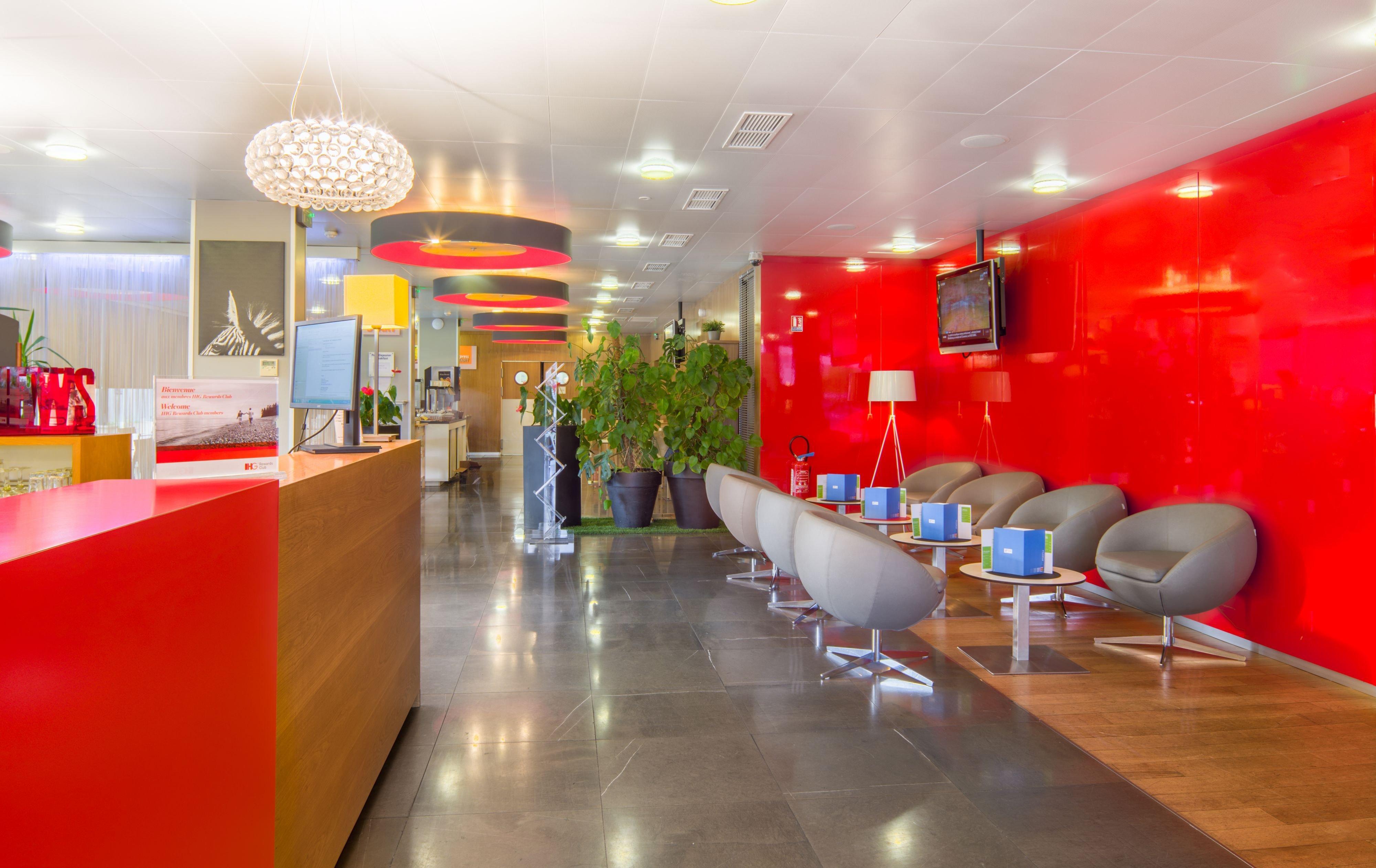 Holiday Inn Express Saint-Nazaire By Ihg Bagian luar foto