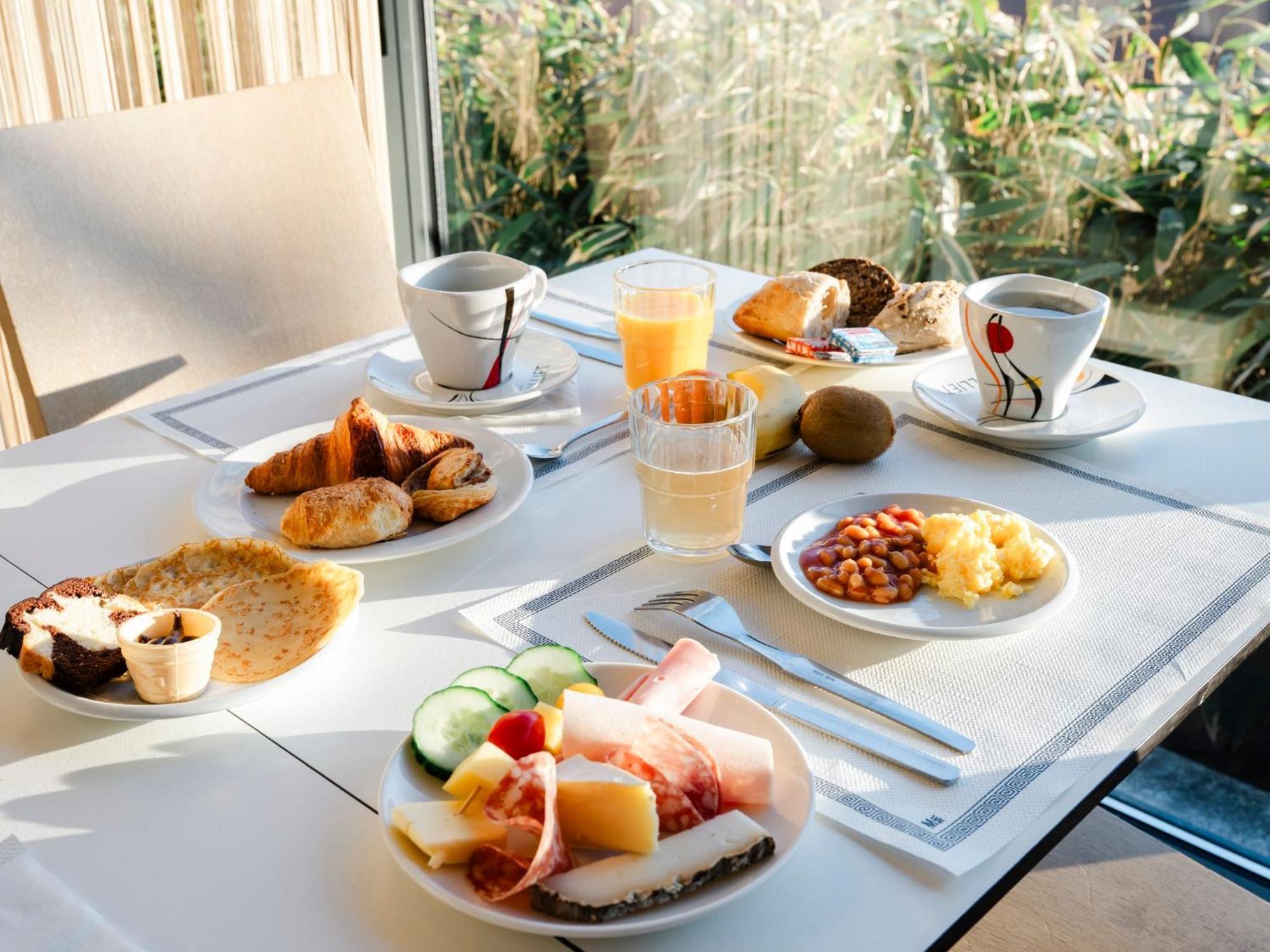 Holiday Inn Express Saint-Nazaire By Ihg Bagian luar foto