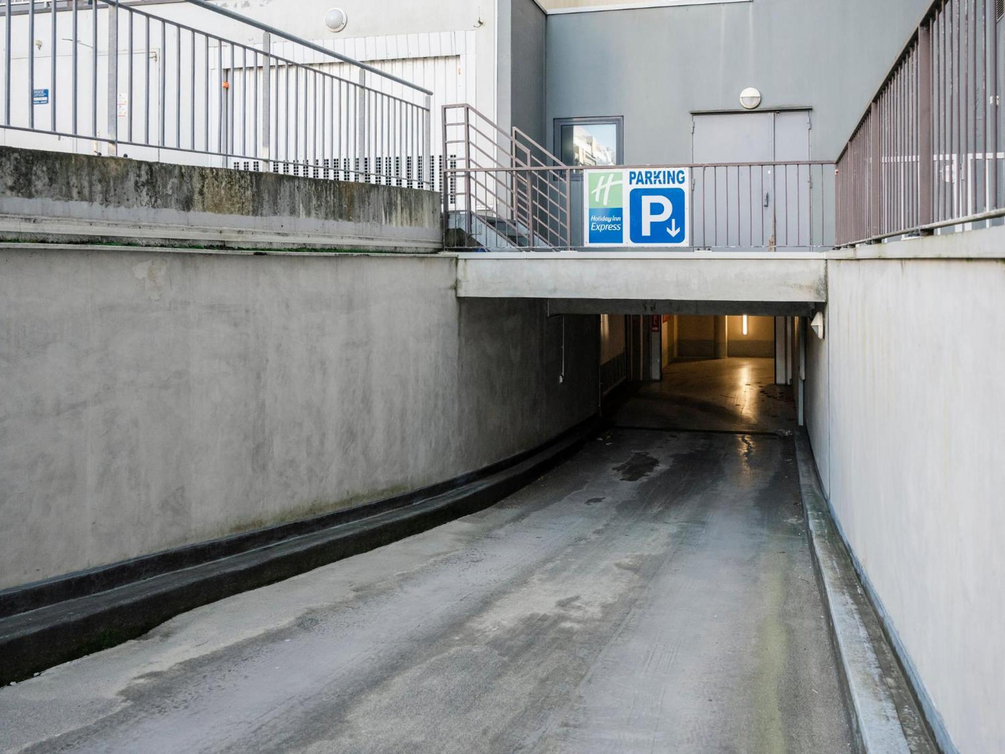 Holiday Inn Express Saint-Nazaire By Ihg Bagian luar foto