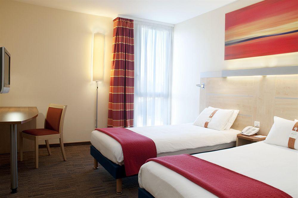 Holiday Inn Express Saint-Nazaire By Ihg Ruang foto